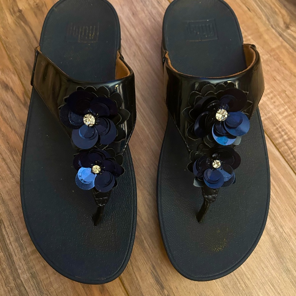 Fit flops so comfy